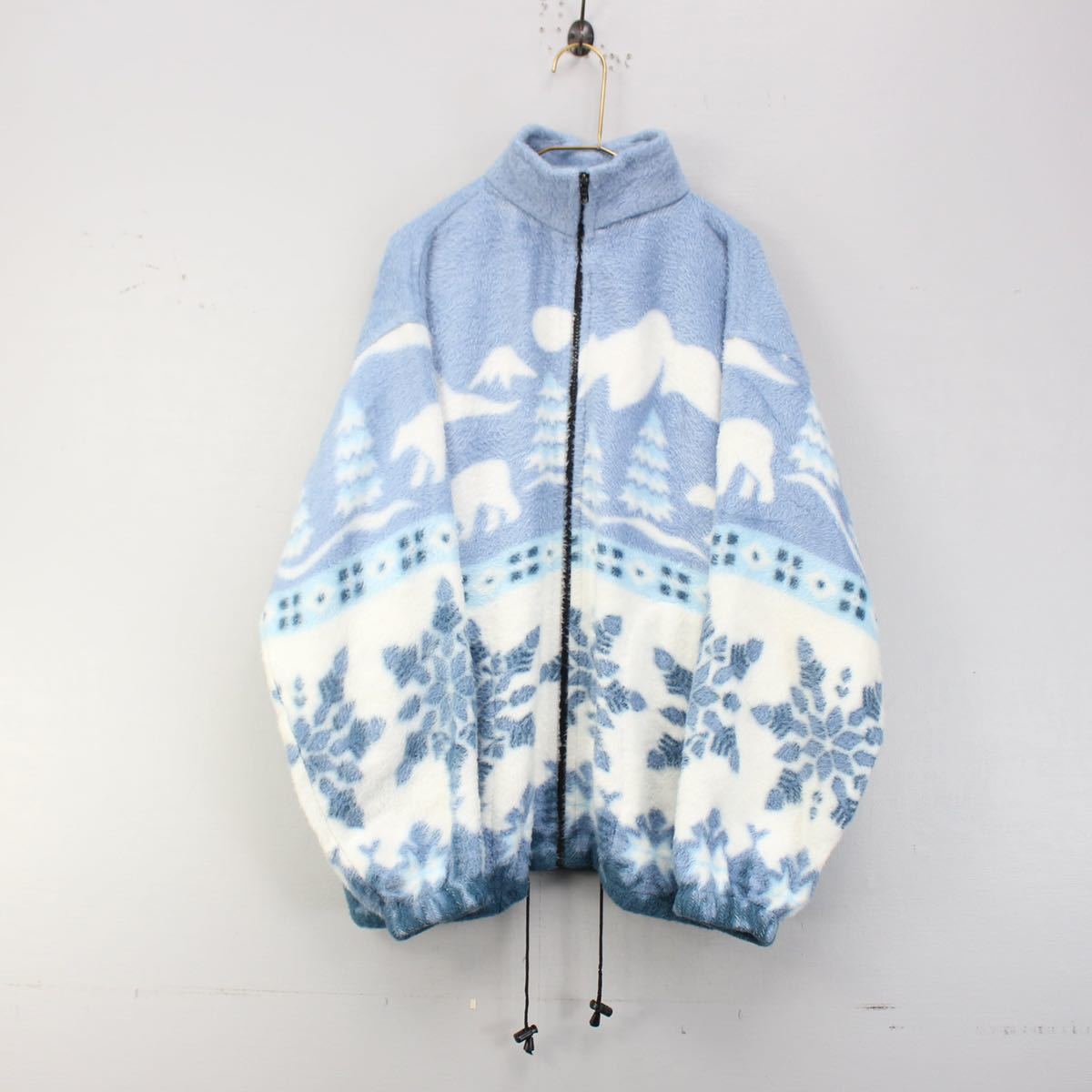 USA VINTAGE CABIN FEVERアメリカ古着しろくまと雪の結晶 USA VINTAGE CABIN FEVERアメリカ古着しろくまと雪の結晶