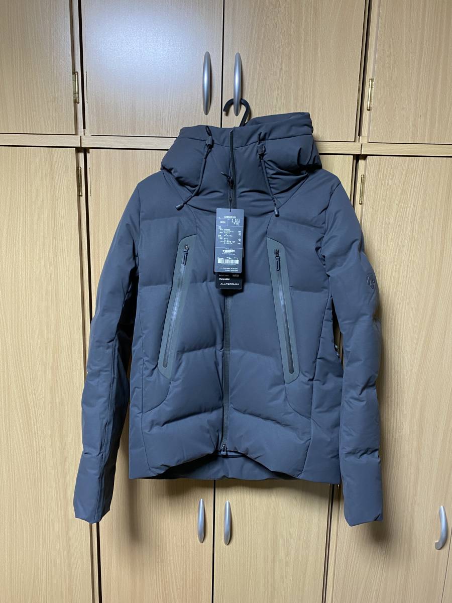 DESCENTE デサントオルテライン 水沢ダウン マウンテニア ONYX GRAY