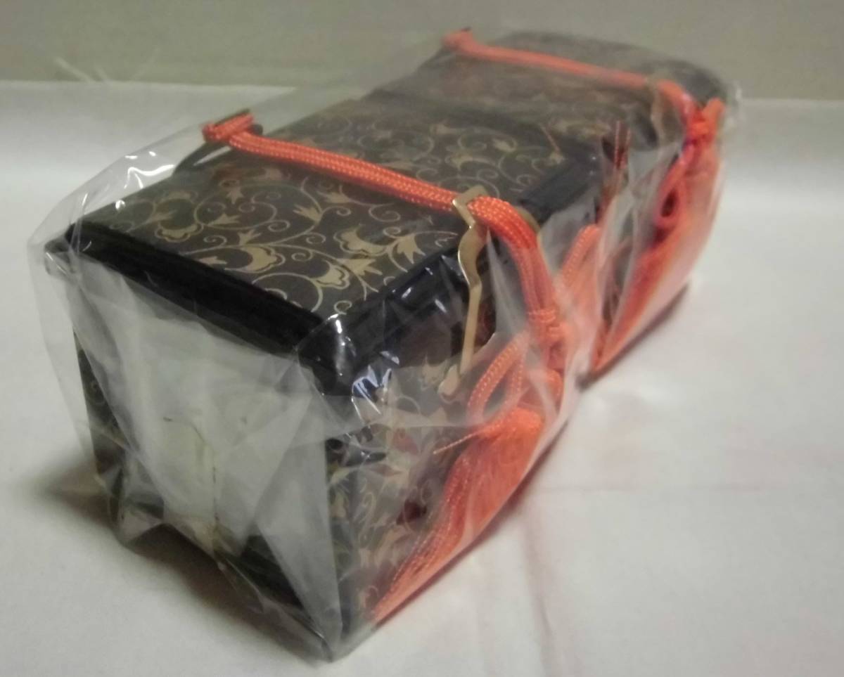 雛道具 三ッ揃 55号 唐草花盛上蒔絵 箱入り 箪笥 長持 両掛(挟箱 雛道具 三ッ揃 55号 唐草花盛上蒔絵 箱入り 箪笥 長持 両掛(挟箱