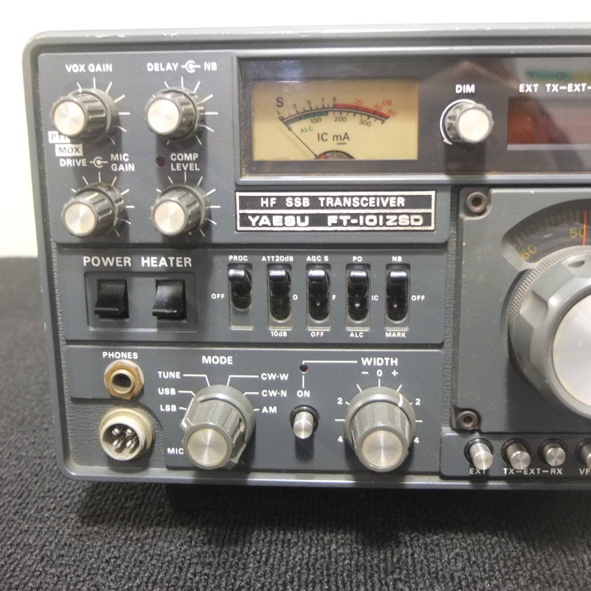 ヤエスHF.SSB無線機 FTー101ZSD-