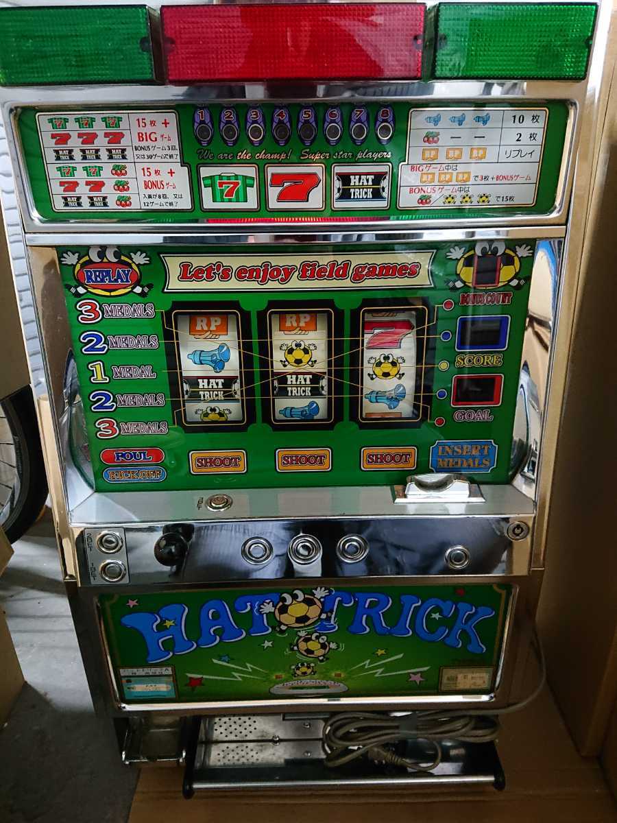 Yahoo!オークション - パチスロ実機 尚球社 ハットトリック Yahoo!オークション - パチスロ実機 尚球社 ハットトリック
