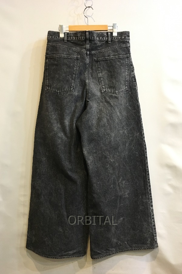 別倉庫からの配送 二子玉 セリーヌ CELINE 22SS エレファントジーンズ