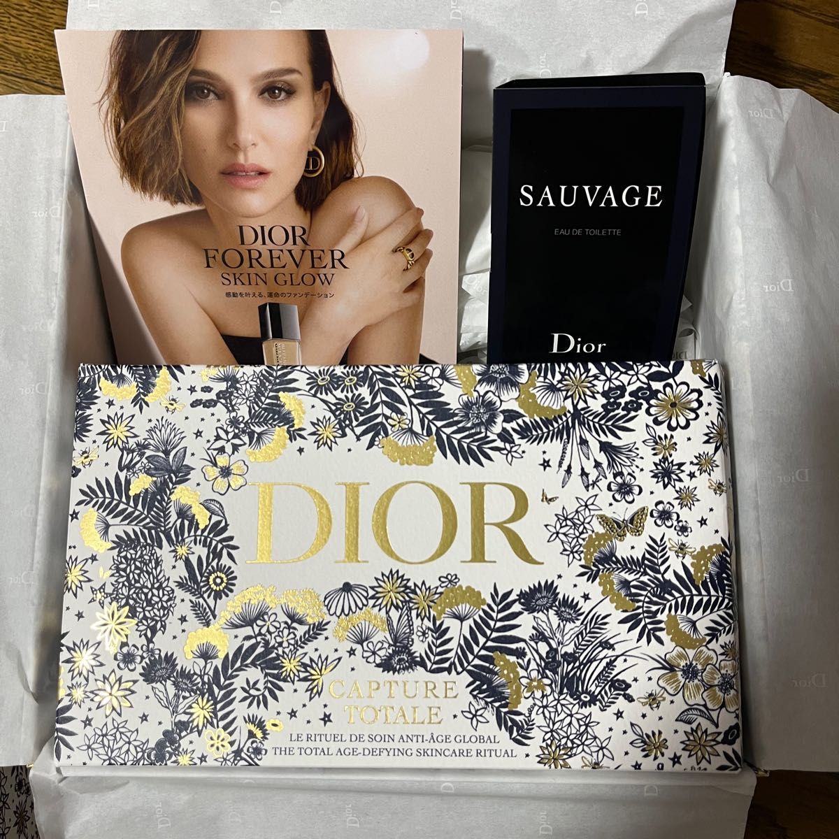 Dior｢カプチュールトータルホリデー+おまけ｣