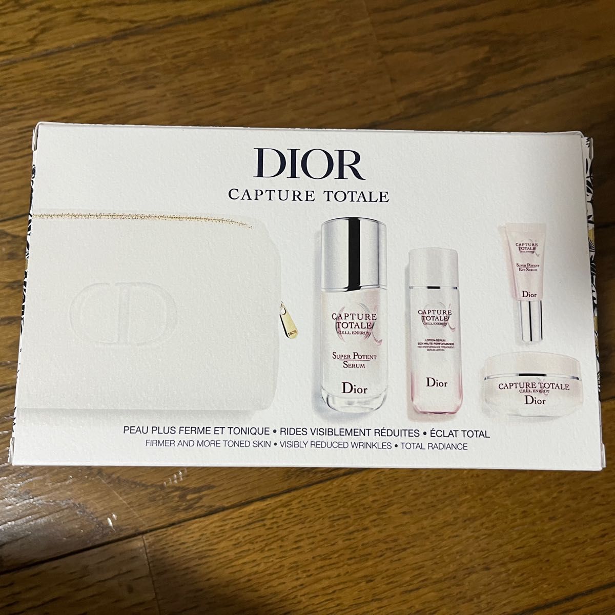 Dior「カプチュールトータルホリデー+おまけ」 | noonanwaste.com