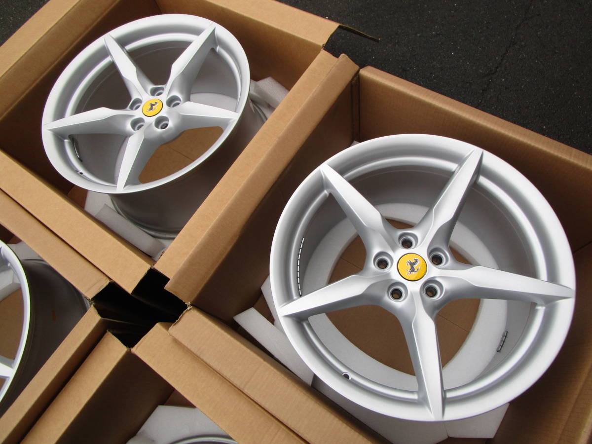 美品 新車外し フェラーリ 純正 488GTB 11J F8トリブート 20インチ 9J