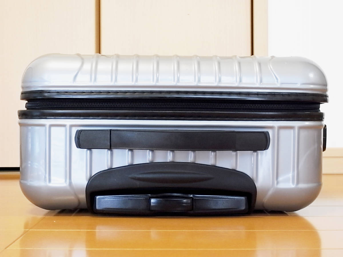 本物 RIMOWA Salsa/リモワ サルサ 35L【機内持込可】超軽量 シルバー