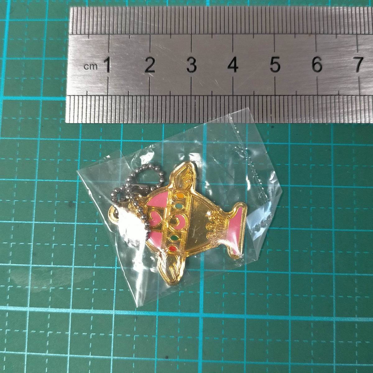 セーラームーン レインボームーンカリス マスコット キーホルダー sailor moon RAINBOW MOON CHALICE key ring holder chain charms mascot