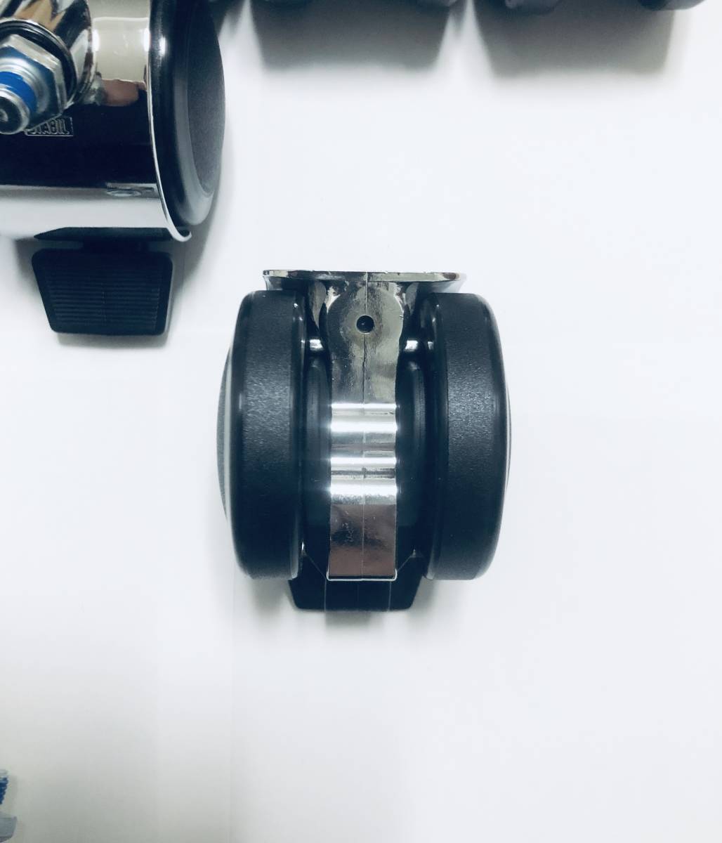 工具付き ( ´∀` )/ USM Haller ハラー システム キャスター 8 工具付き ( ´∀` )/ USM Haller ハラー システム キャスター 8