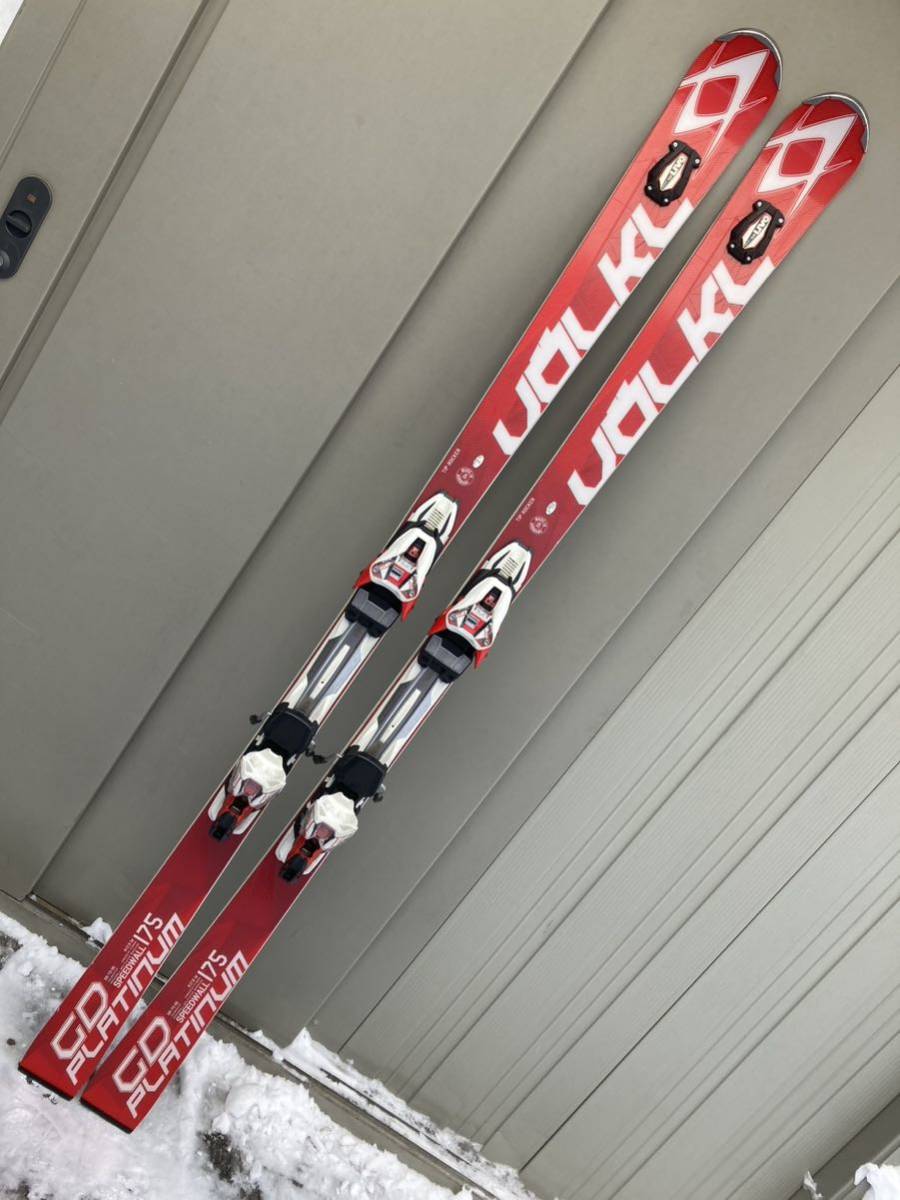美品 VOLKL SPEEDWALL PLATINUM GD 175cm UVO R-MOTION2調整ビンディング XCELL12 フォルクル プラチナム 大回り デモ