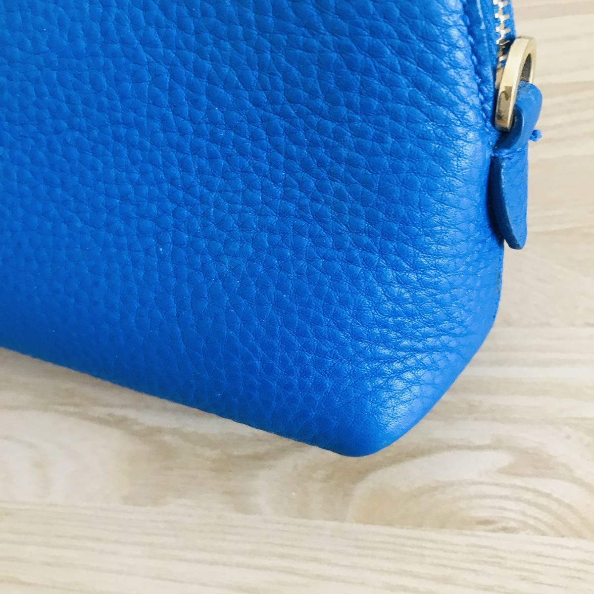  прекрасный товар PRADA Prada купол type кожа сумка голубой 