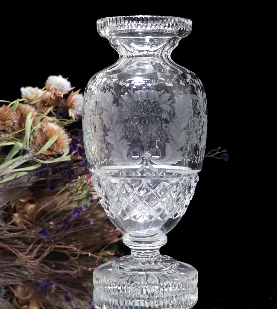 オールド・バカラ (BACCARAT) アールヌーヴォー 花瓶 グラヴュール ルネッサンス 草花 ブーケ 花器 壺 オブジェ インテリア グラヴィール