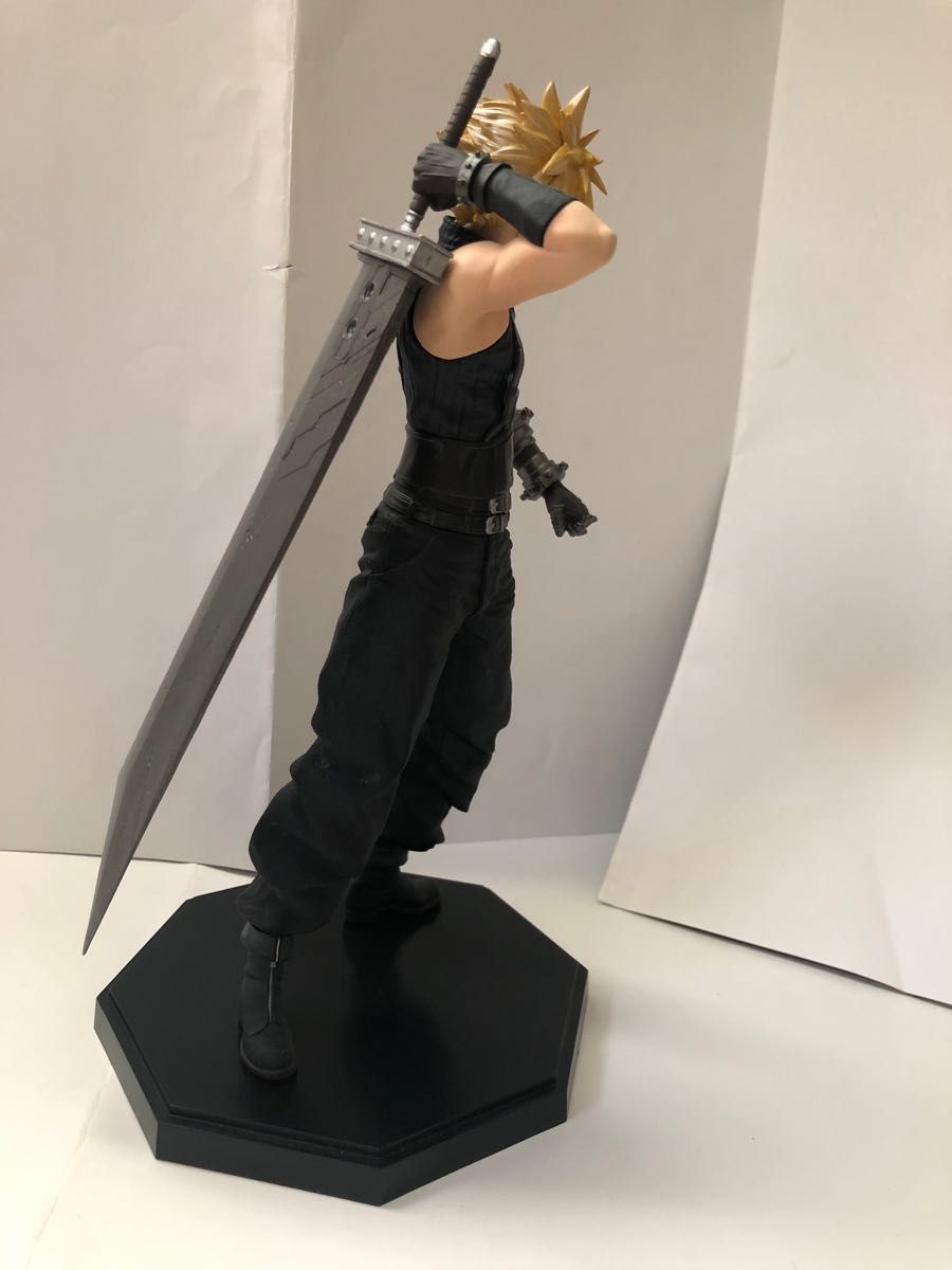 ファイナルファンタジー発売記念くじ フィギュア2種