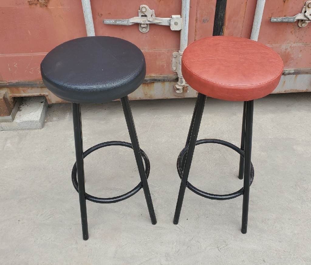M1901-5　椅子　直径300×H705㎜　2脚セット　スツール　ハイチェア　丸椅子　赤/黒　店舗/飲食店