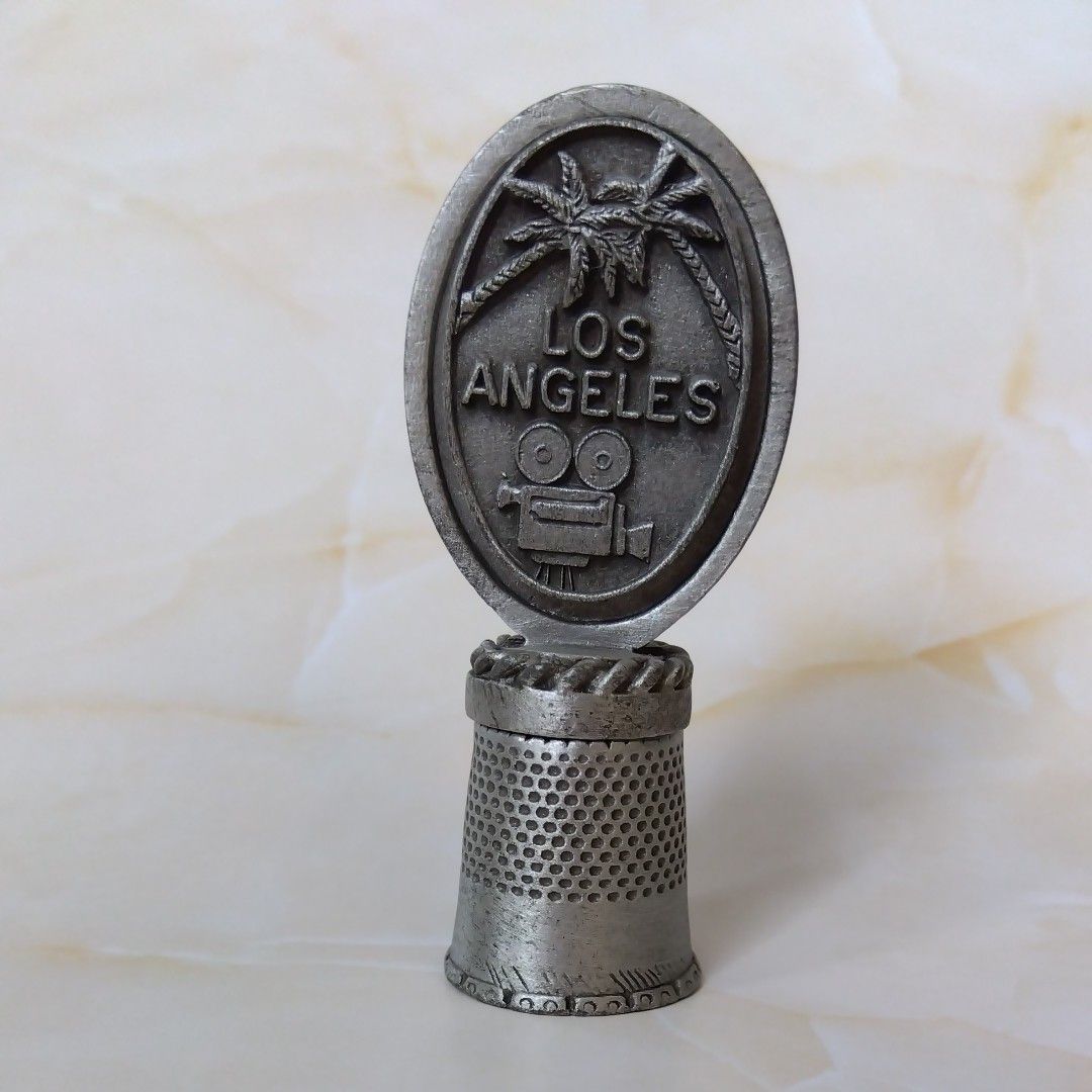 ロサンゼルス　アメリカ　シンブル　指貫　指ぬき　金属製