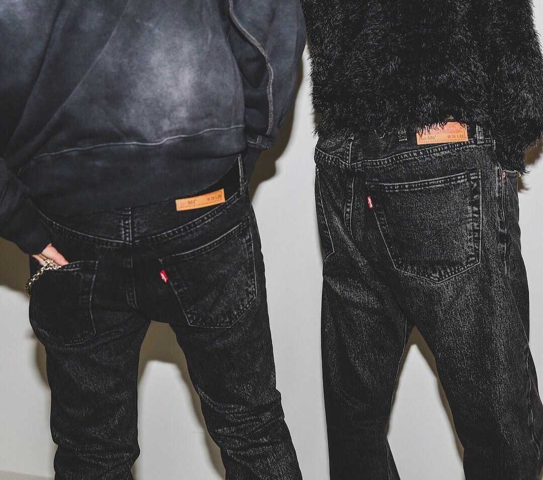 W36 BEAMS/Levi's 501 BLACK BEAMS LIMITED EDITION セルビッチ W36 BEAMS/Levi's 501 BLACK BEAMS LIMITED EDITION セルビッチ