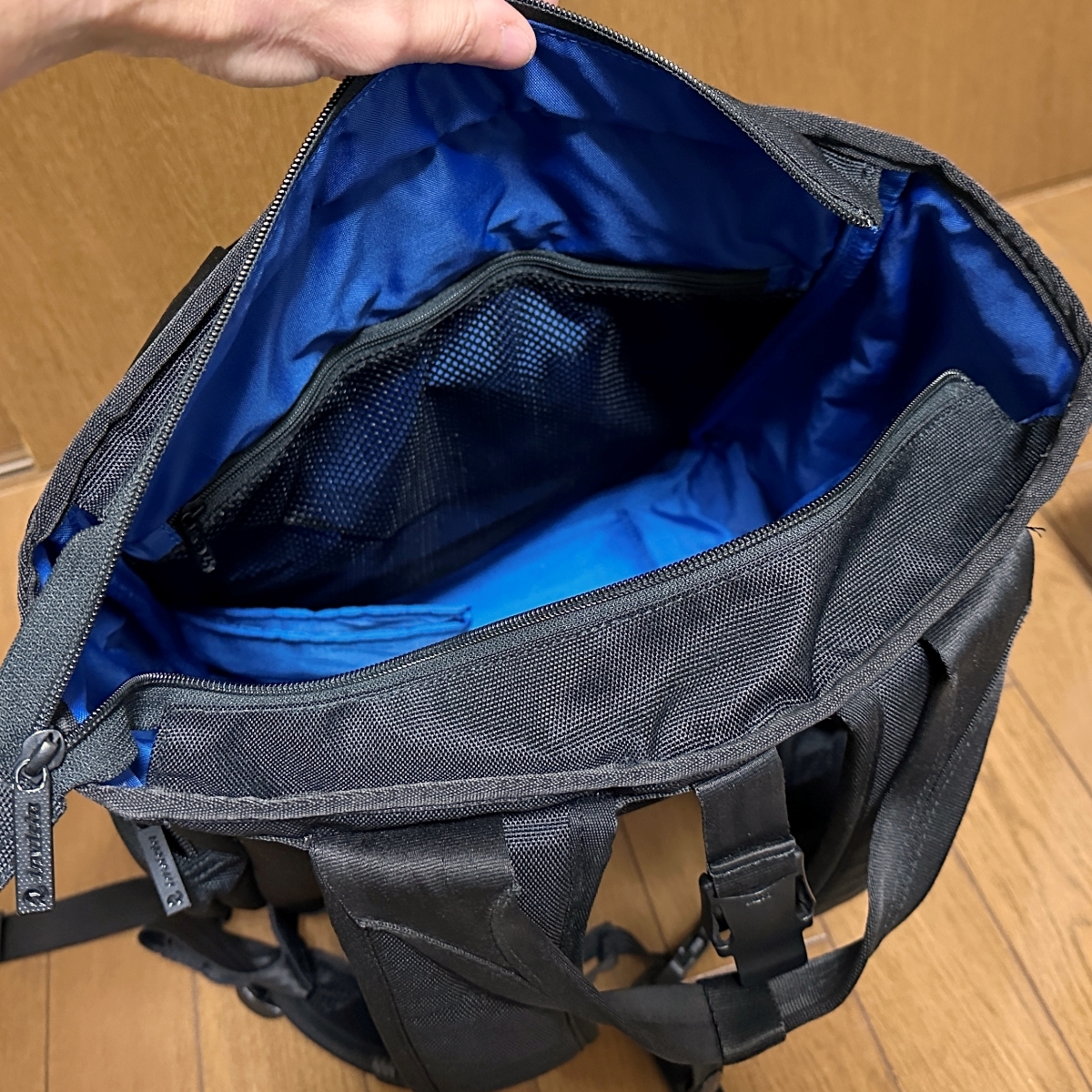 【美品】 Invicta インビクタ ace ビジネスリュック A4 出張に