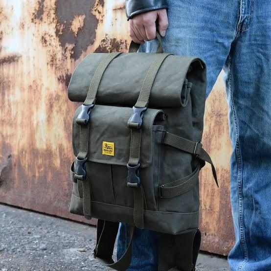 希少・新品未使用 バンナイズ 帆布のミリタリーバックパック 新品未