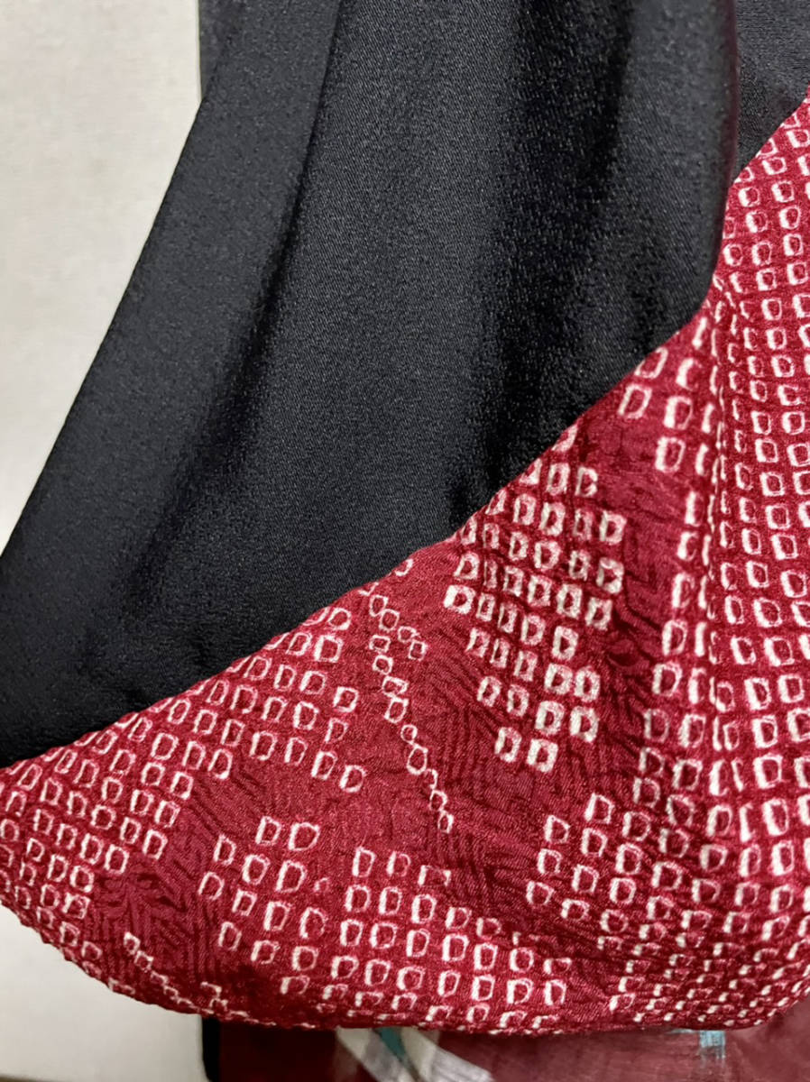 着物リメイク★エコバッグあづま袋を作りました 正絹縮緬＆絞り染め 黒赤の画像4