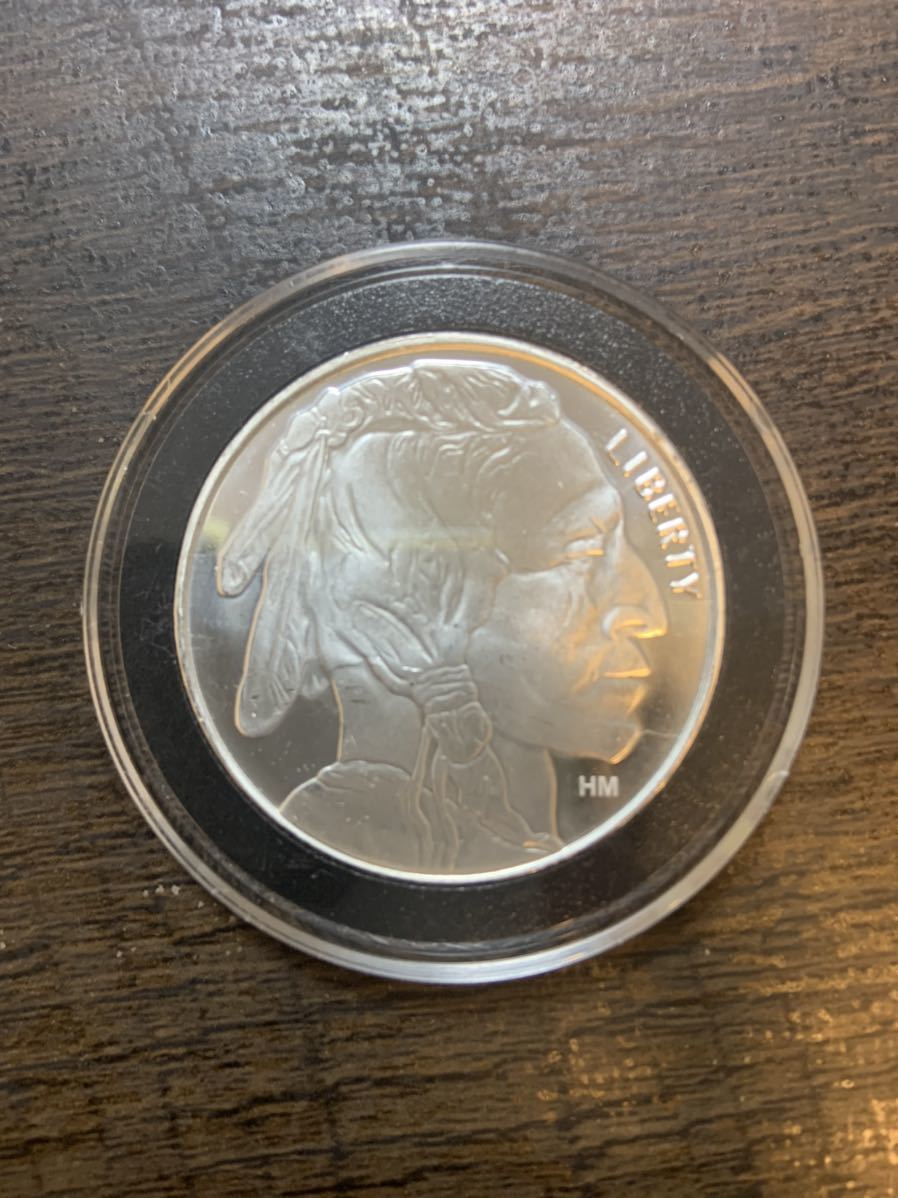 バッファロー・インディアン 純銀コイン 1オンス コインケース入り 新品未使用の画像3