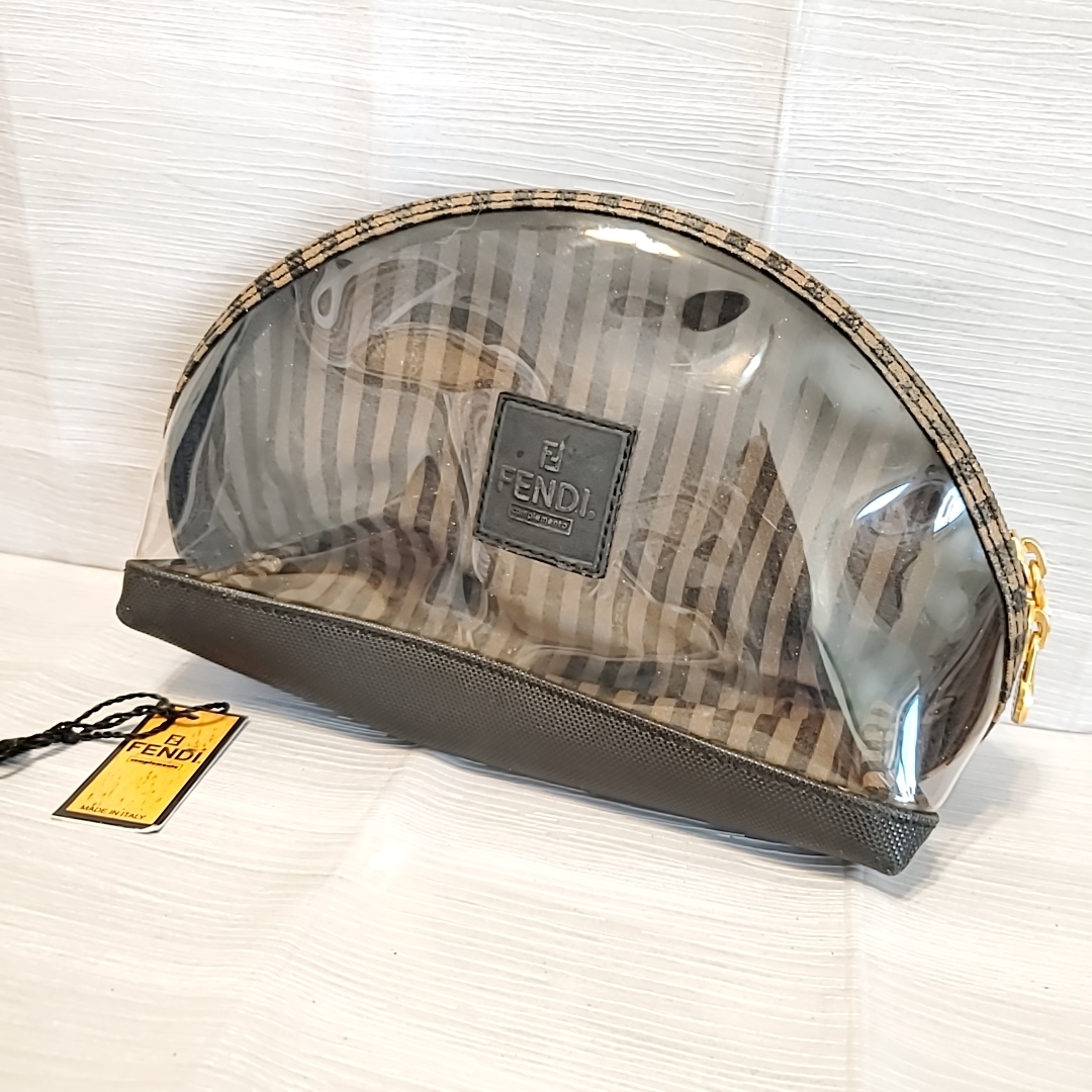 メーカー在庫限り品 FENDI ポーチ 大容量 ilam.org