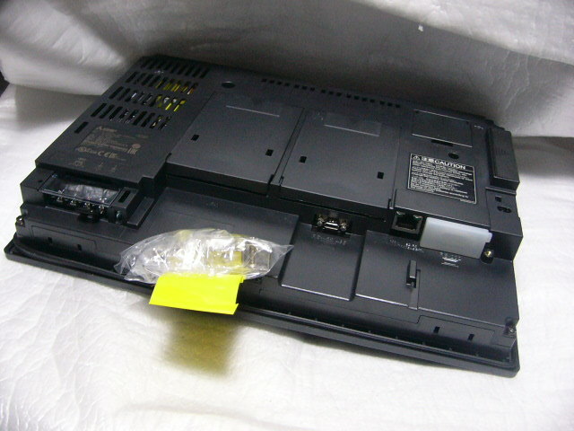 ☆未使用☆ MITSUBISHI GT1672-VNBD タッチパネル 10.4型 VGA