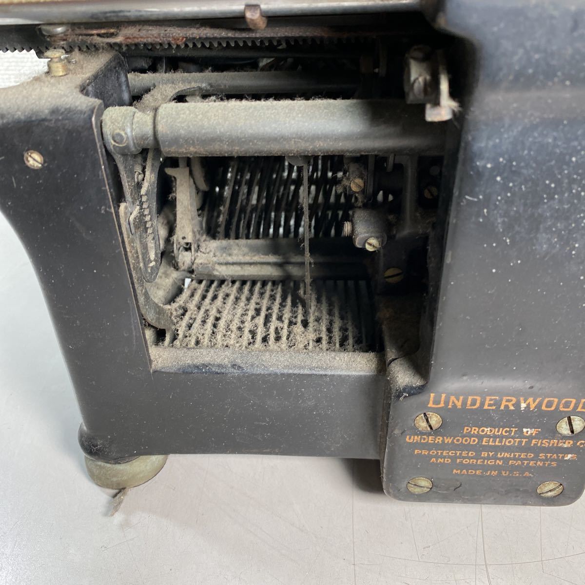 b*★中古品 UNDERWOOD アンダーウッド タイプライター アンティーク ビンテージ レトロ ★の画像9