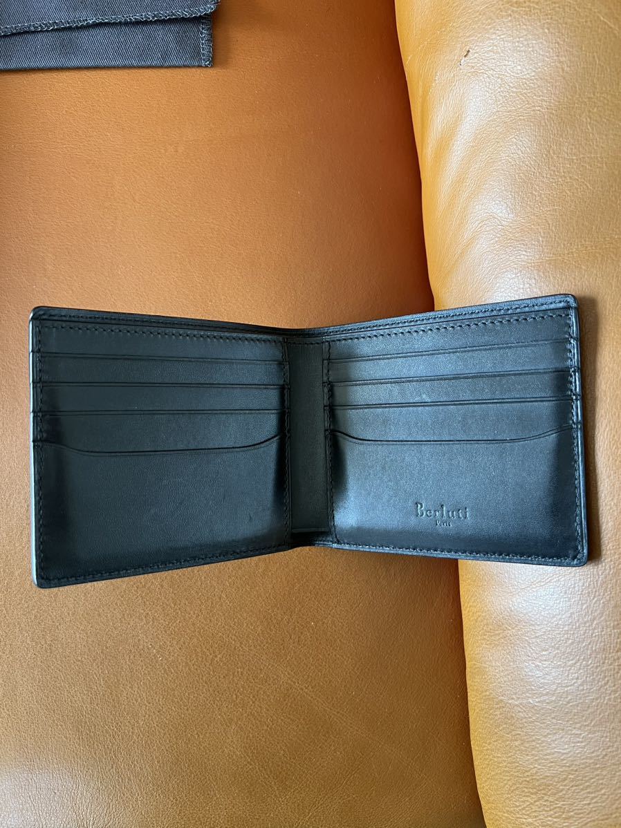 100%本物 ベルルッティ Berluti 2in1 二つ折り財布 マコレ
