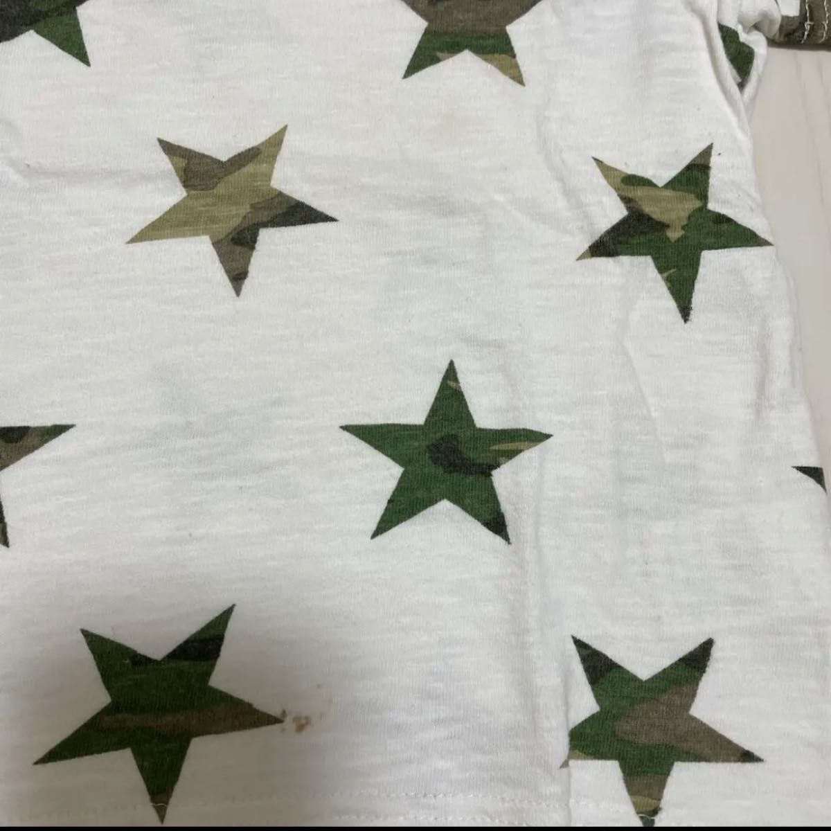 bobson 星柄　迷彩　Tシャツ　110㎝　半袖　白　子供　トップス　カモフラ　キッズ　ホワイト　キムラタン　
