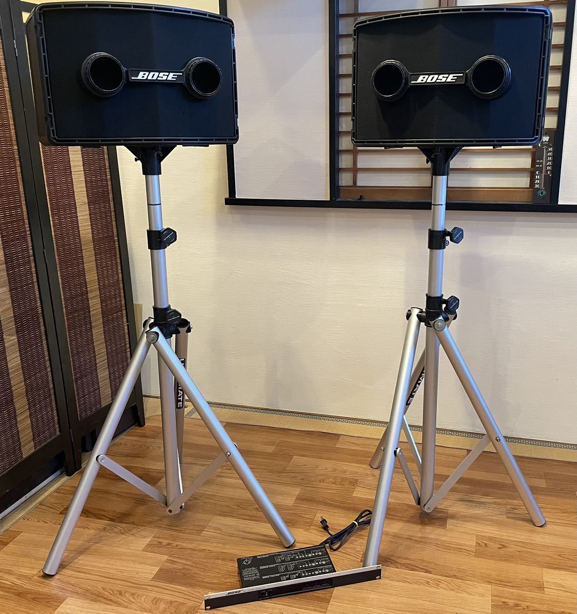 Yahoo!オークション - 【即戦力】BOSE ボーズ 802(カバー付)ペア Yahoo!オークション - 【即戦力】BOSE ボーズ 802(カバー付)ペア