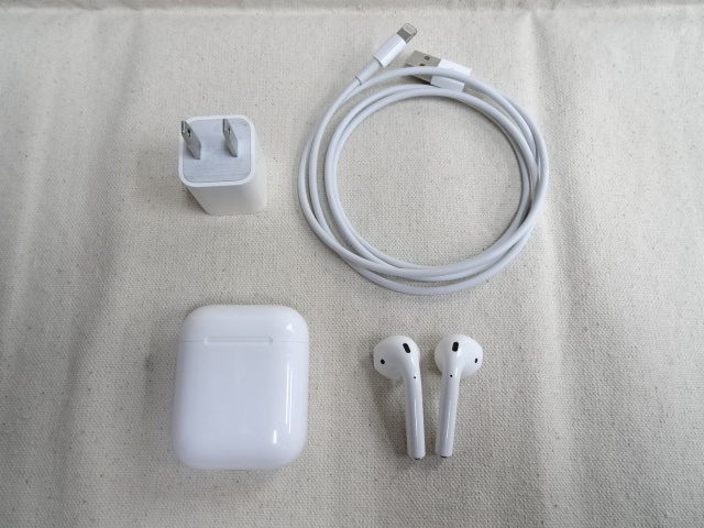 1M161EZ◎Apple AirPods 第2世代A1602 A2032 A2031 ワイヤレスイヤホン