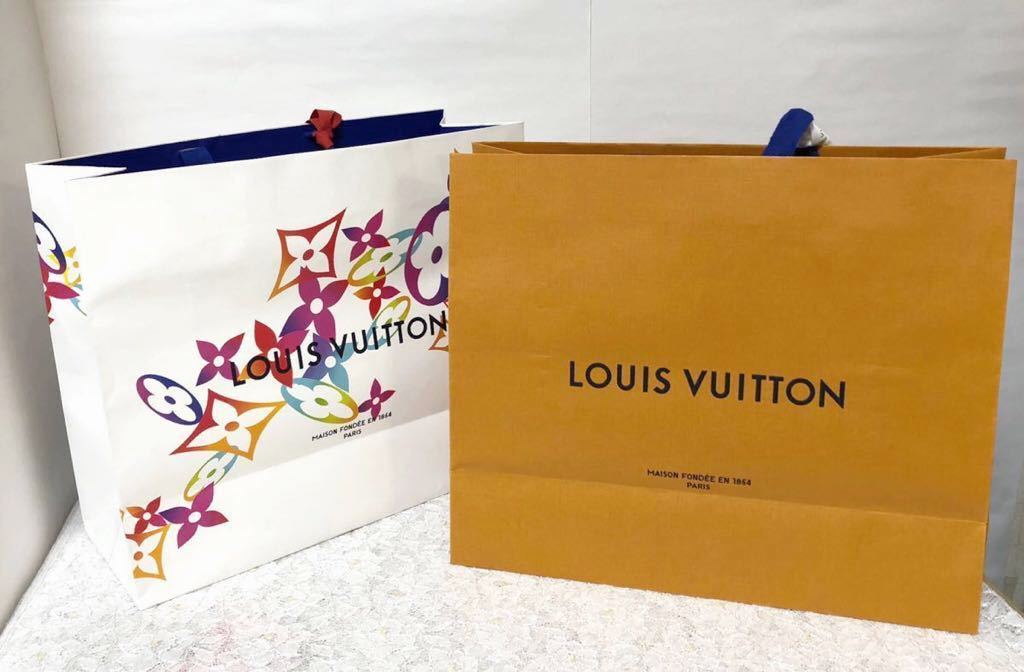 ルイヴィトン「LOUIS VUITTON」ショッパー2枚組2020クリスマス限定ショッパーと通常版(1458) ショップ袋 ブランド紙袋 折らずに配送_画像4