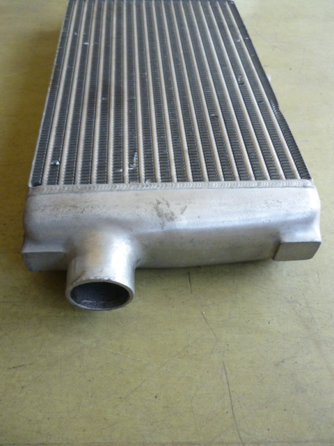  that time thing all-purpose intercooler HKS? Trust? core size 400×260×65 entrance exit diameter 50Φ