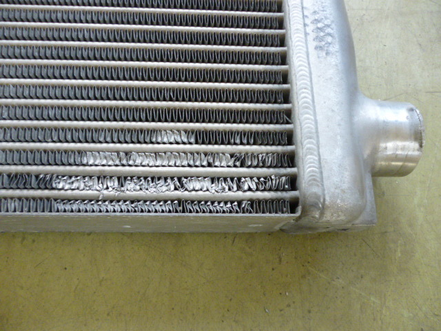 that time thing all-purpose intercooler HKS? Trust? core size 400×260×65 entrance exit diameter 50Φ