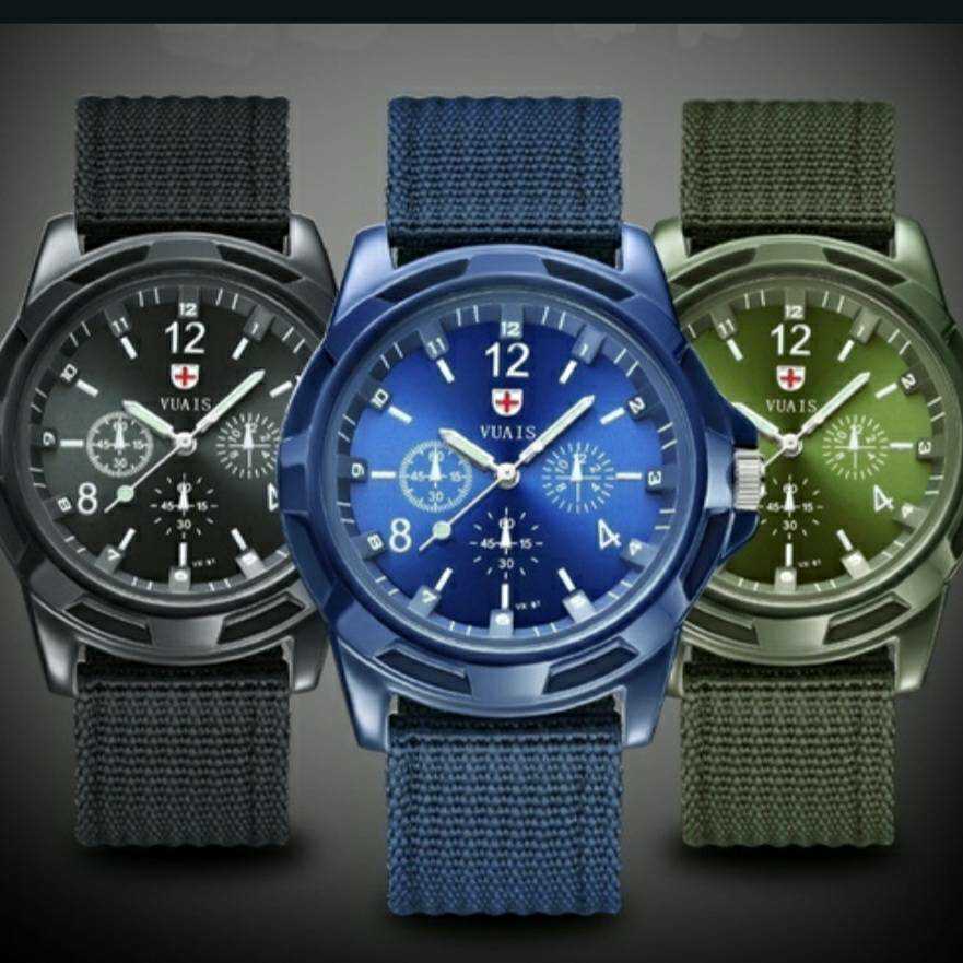 新品 　腕時計　 軍事モデル 　黒　緑　青　3色セット　15