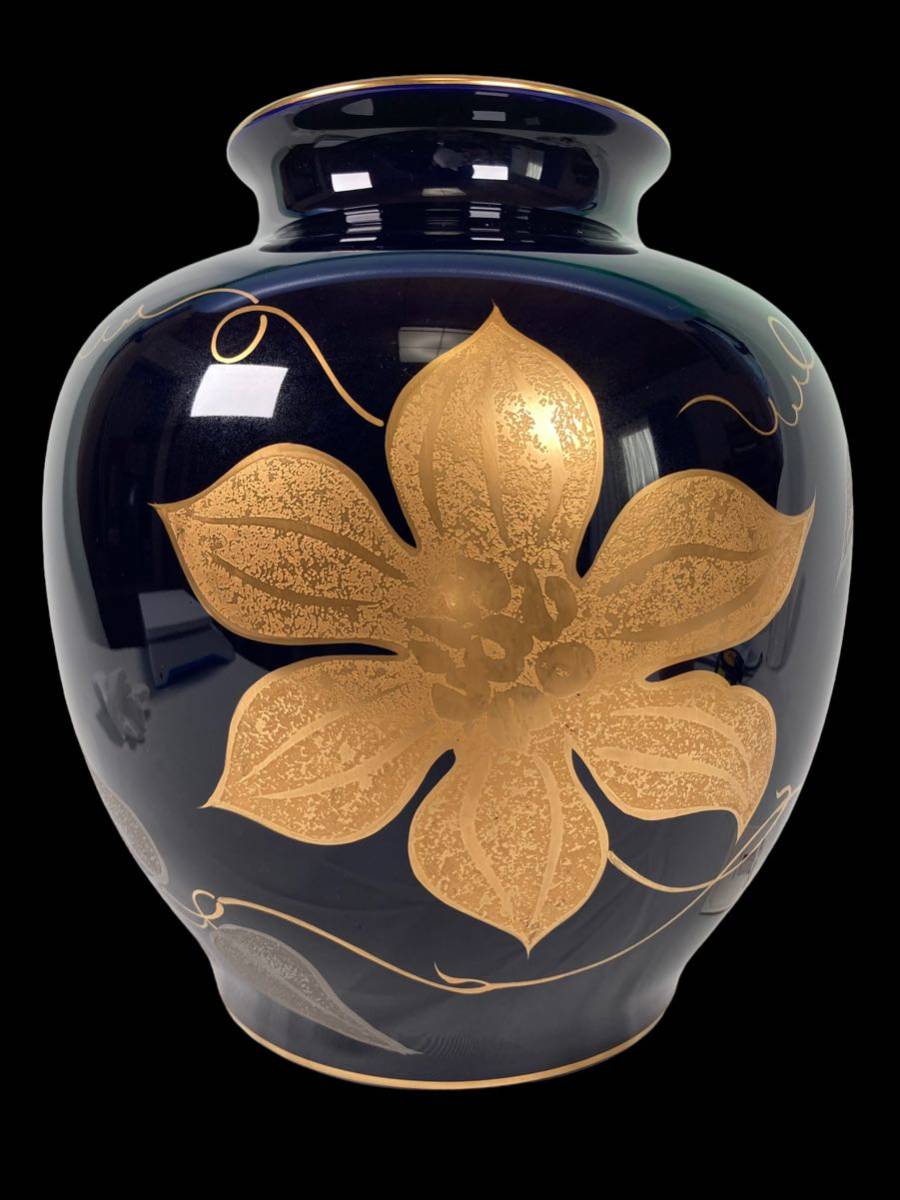 大倉陶園 大きな花瓶 瑠璃金蝕鉄線柄 高さ28.5cm 輸送箱あり