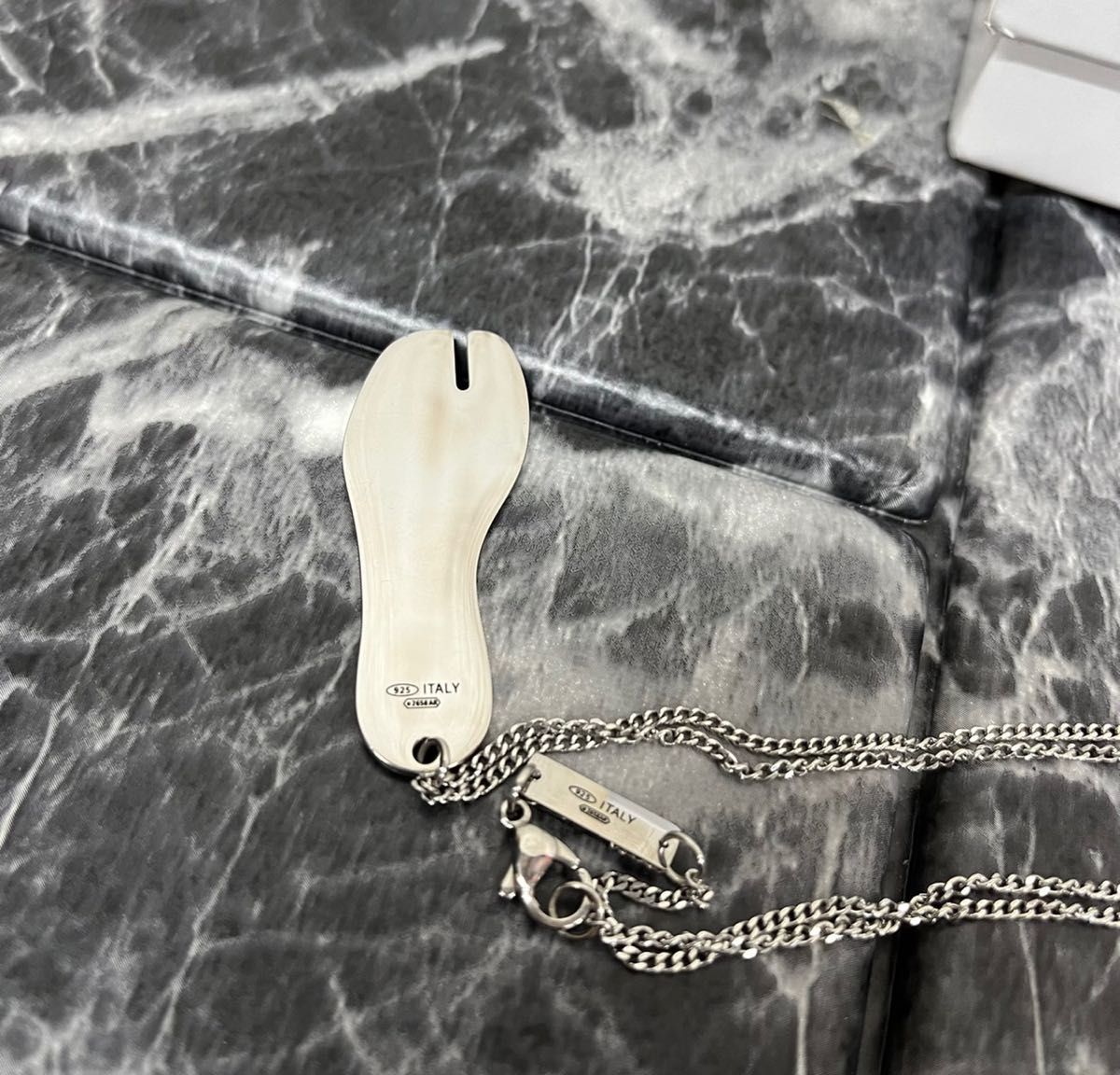 Maison Margiela メゾンマルジェラ ネックレス 足袋 tabi シルバー
