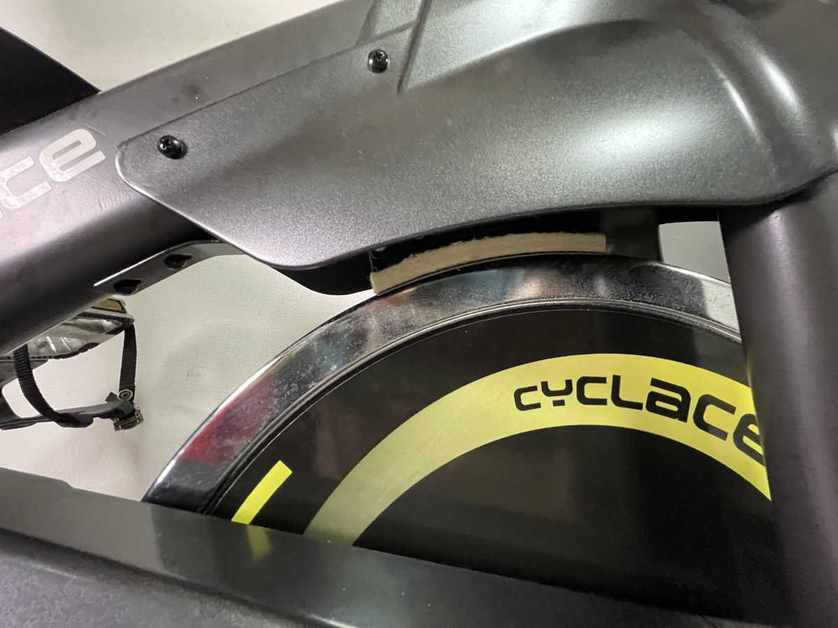 Cyclace スピンバイク フィットネスバイク キャスター付 エアロバイク 送料2500円 トレーニング機器 東京池袋の画像4