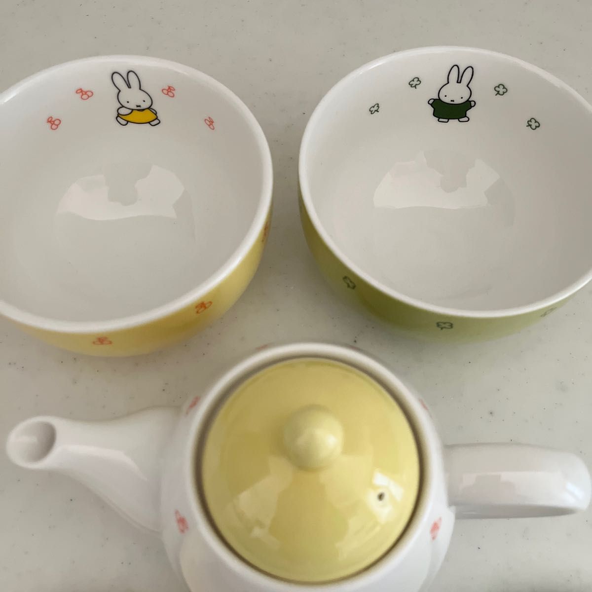 ミッフィー ペアティーカップ&ポット&ミッフィーボール2つセット ティーセット マグカップ ティーポット ティーカップ お皿 ミッフィー ペアティーカップ&ポット&ミッフィーボール2つセット ティーセット マグカップ ティーポット ティーカップ お皿
