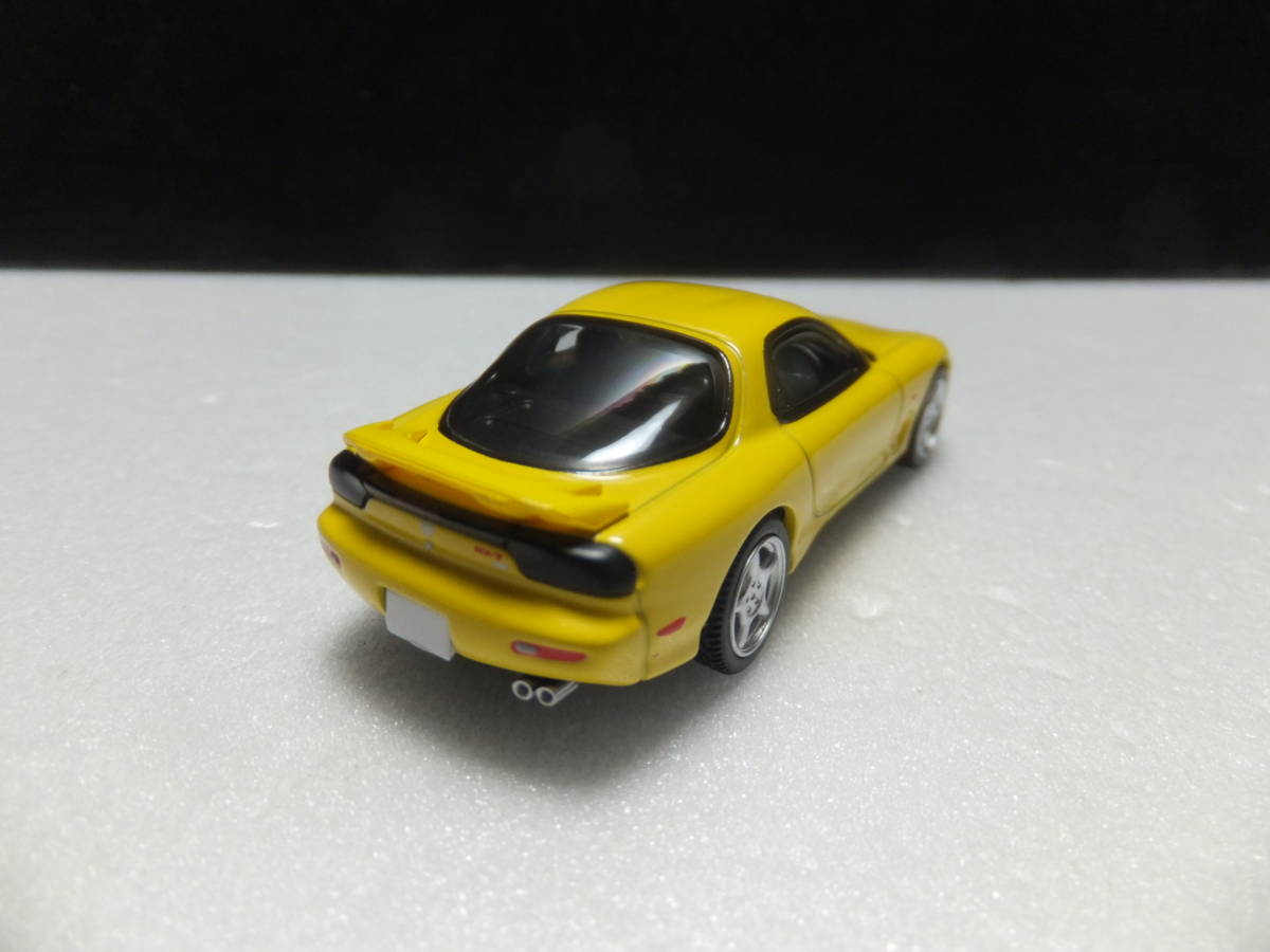 トミカリミテッドヴィンテージ　ネオ　アンフィニ　RX-7　タイプR　（91年式）LV-N174b_画像3