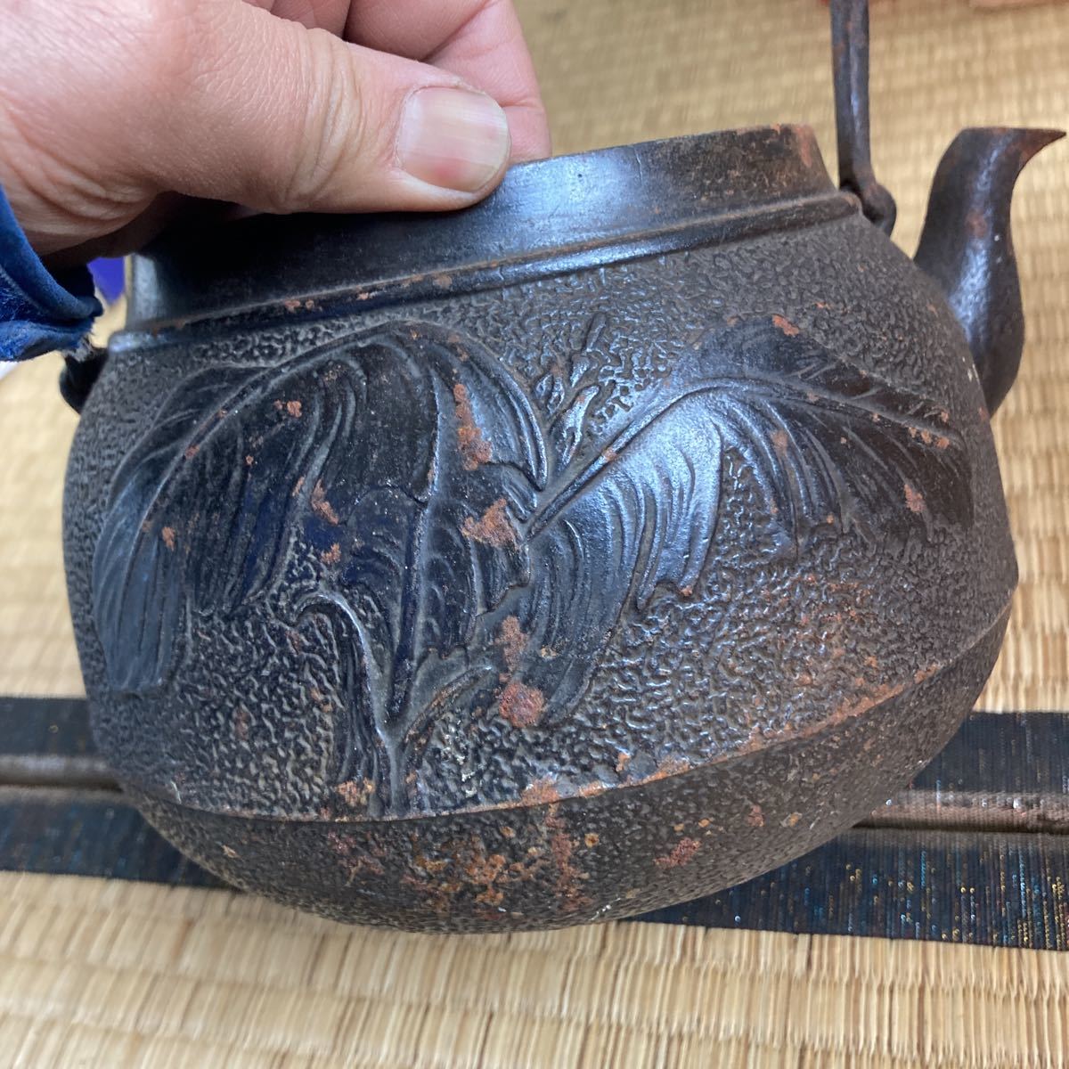 南部鉄器 耕分堂 大振り鉄瓶