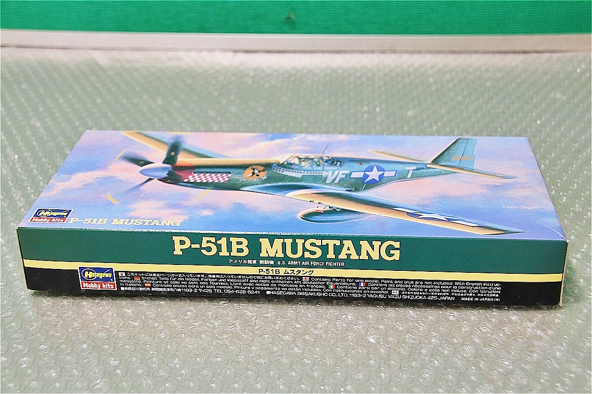 プラモデル ハセガワ HASEGAWA 1/72 P-51B MUSTANG ムスタング マスタング 飛行機 戦闘機 未組み立て 古い 昔のプラモ 1992年_画像2