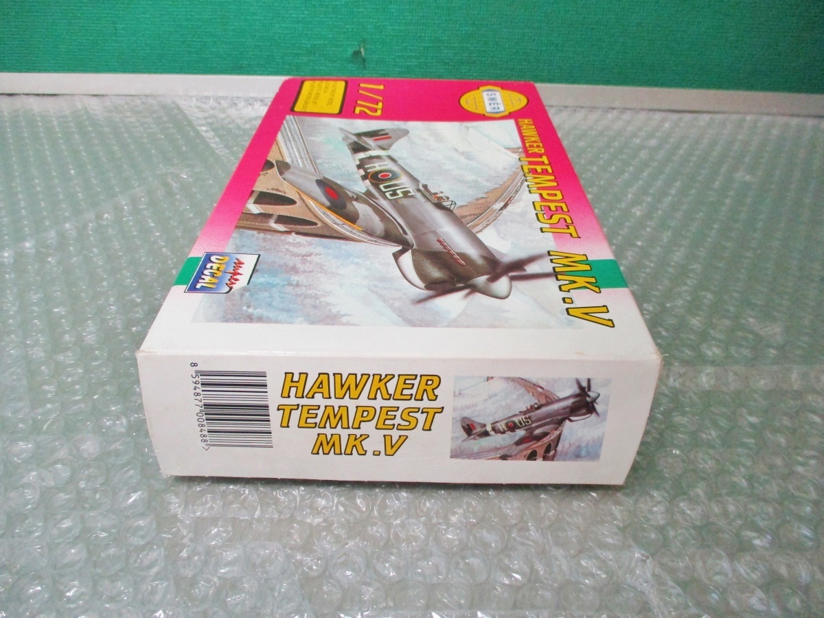 プラモデル SMER 1/72 ホーカー テンペスト MK.V HAWKER TEMPEST MK.V イギリス 戦闘機 未組み立て 昔のプラモ_画像3