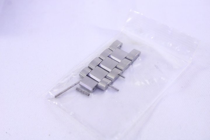 ●TAG Heuer/タグホイヤー CAN1011.BA0821 RMY4587 アクアレーサー クォーツ 腕時計 メンズ【10800665】_画像9