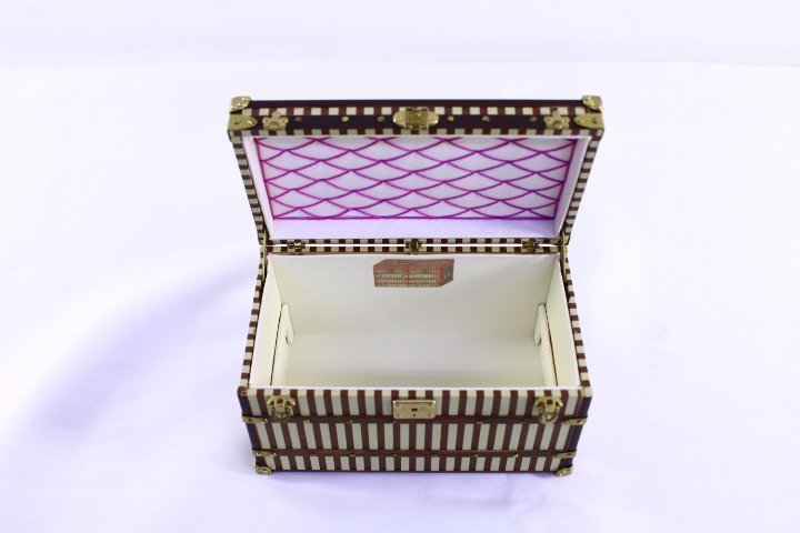 ●LOUIS VUITTON/ルイヴィトン ノベルティグッズ マル・クーリエ トランク 小物入れ オブジェ 非売品 レア コレクション 箱無し【10808210_画像7