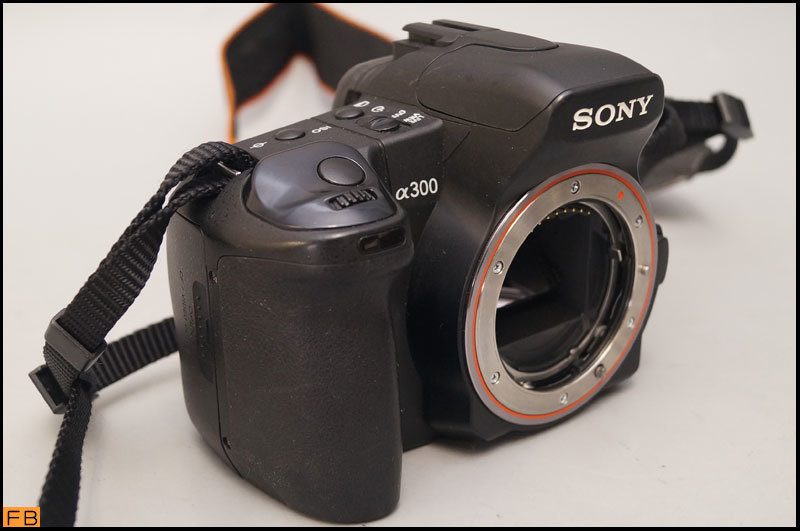 中古】 未使用品 ソニー アルファ DSLR-A300 マニュアルフォーカス