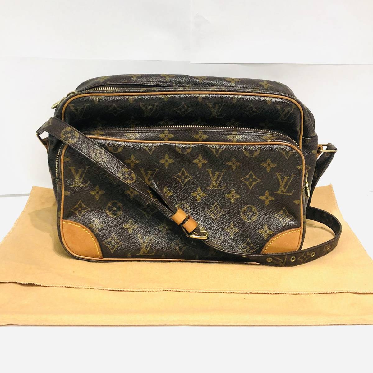 いただけな LOUIS VUITTON ルイヴィトン モノグラム ナイル ショルダー