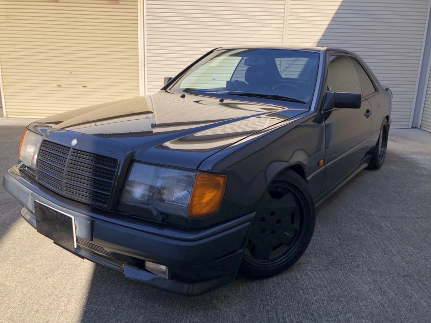 # Osaka departure # Mercedes Benz Medium-class coupe 300CE AMG specification * sunroof attaching .* price . negotiations possibility!