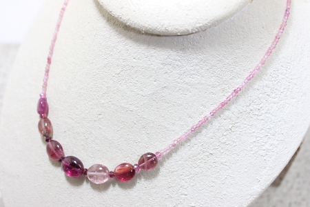 Натуральный розовый торумарин, ожерелье