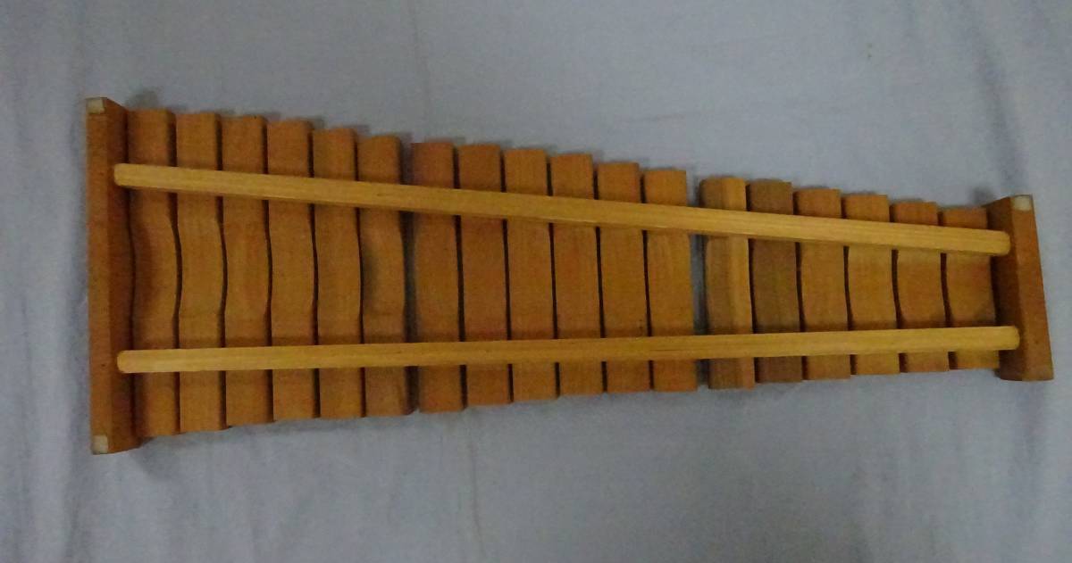（な-Y-1105） 木琴 ジャンク品 ２個セット シロホン もっきん マレット なし 中古の画像3