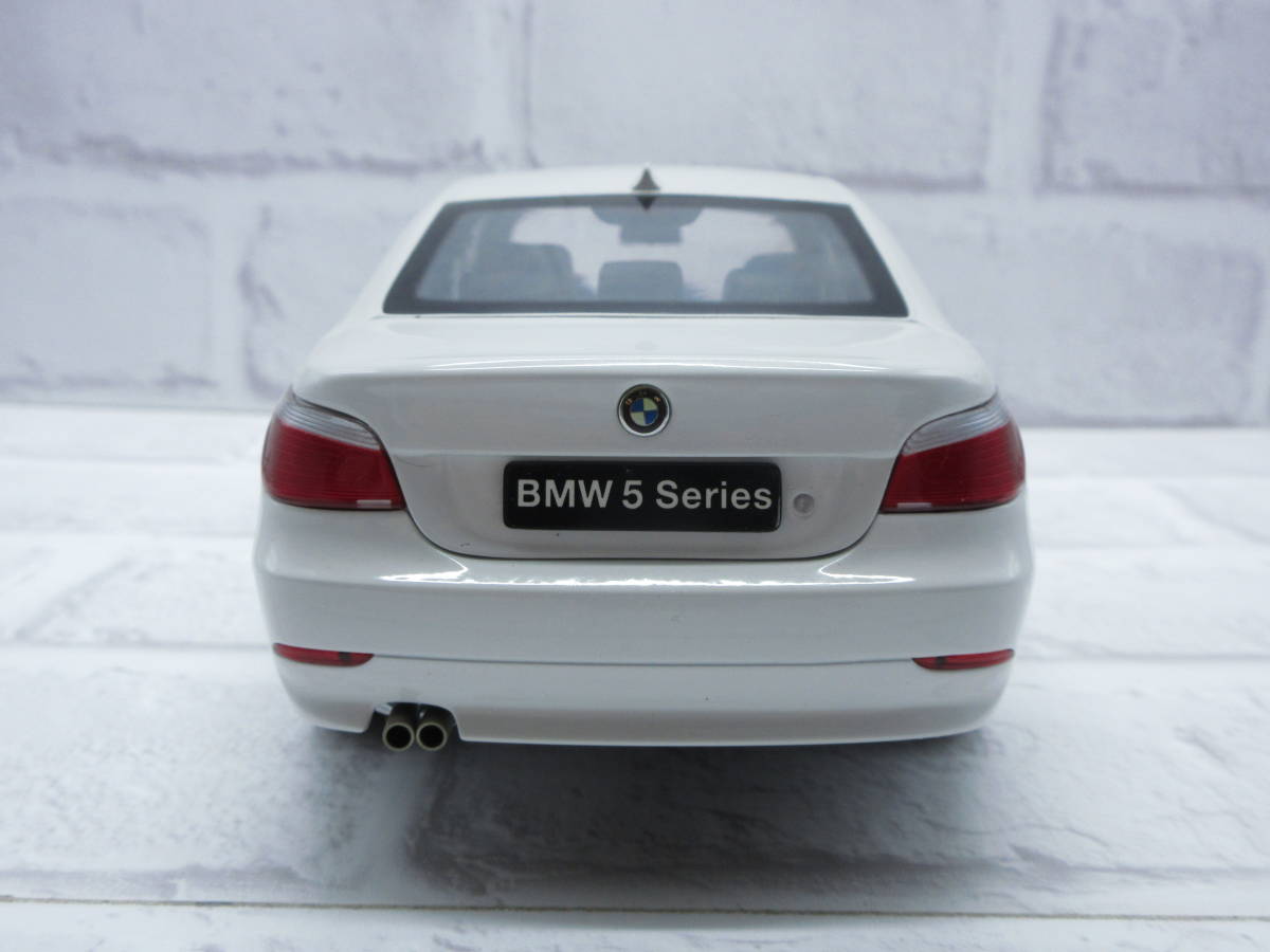 ミニカー　1/18　BMW　5er 5シリーズ　5series　セダン　ホワイト　ディーラー正規品　モデルカー_画像7